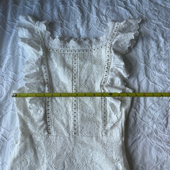 Selfie Leslie White Lace Ruffle Mini Dress Belt Loops - Picture 4 of 16